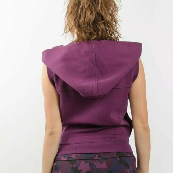 Nike Tech Fleece Sleeveless Hooded Vest Small - Picture 4 of 13